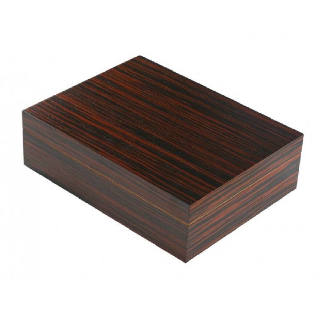 dark wood cigar humidor