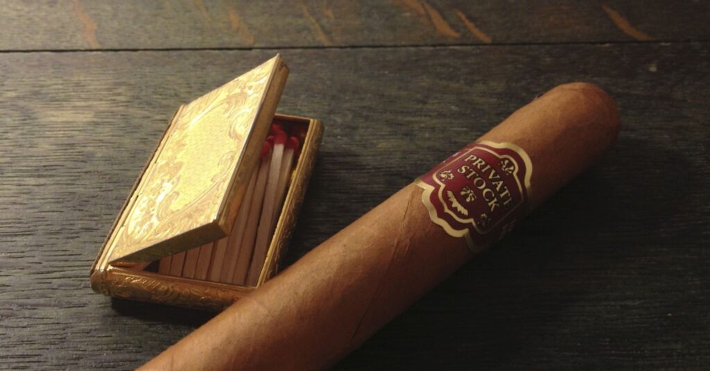 What is a Maduro Cigar? The Ultimate Guide to Maduro Cigars