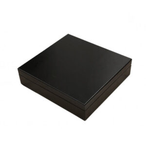 20 Count Cigar Humidor - Black Desktop Humidor